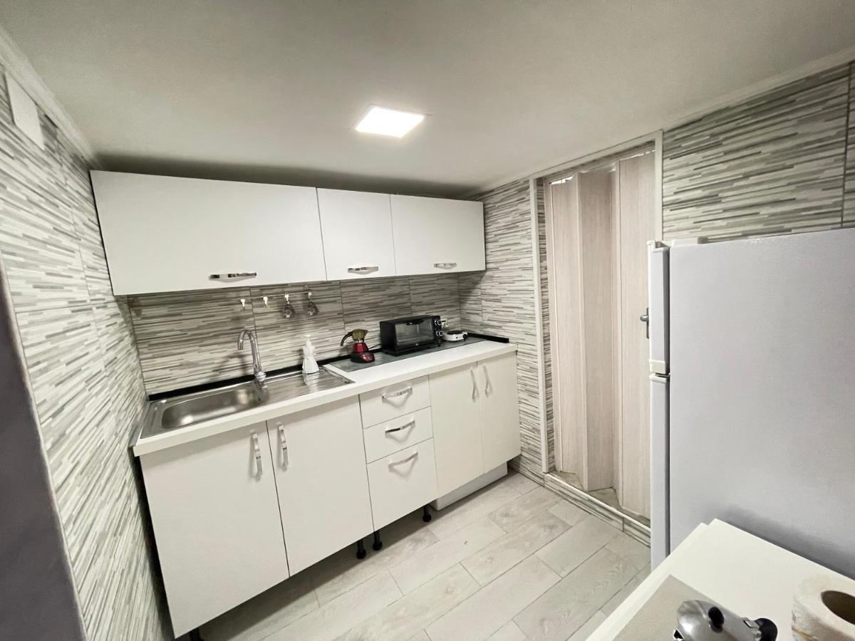 Stritstrit Villa Naples Luaran gambar